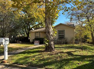 1511 Knight St, Denton, TX 76205