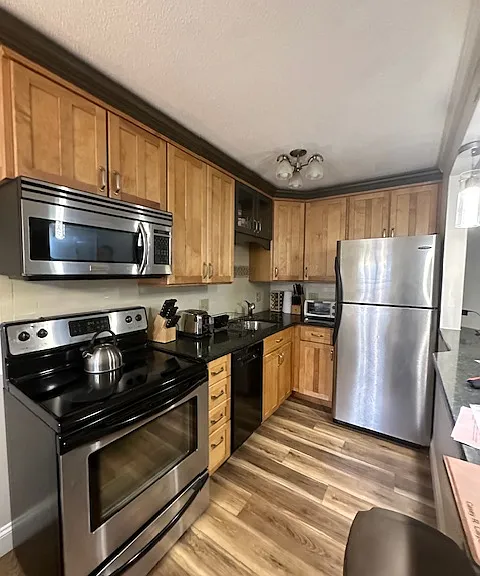 74 Barrett St #103 — Photo 1