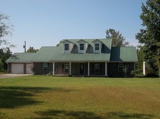 445 J B Horne Rd, Hattiesburg, MS 39401