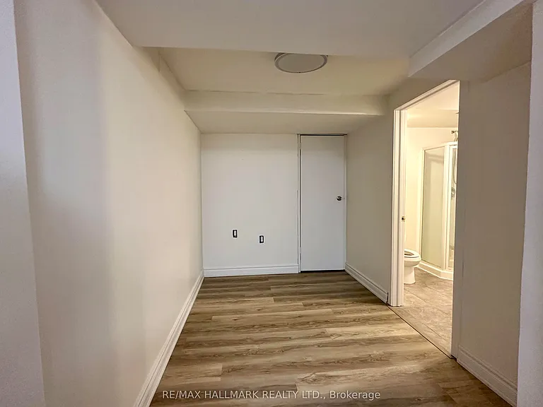 83 Red River Cres #BASEMENT — Photo 5