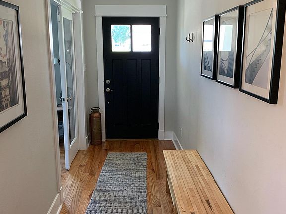 3rd image of 2478 Goldenrod Way