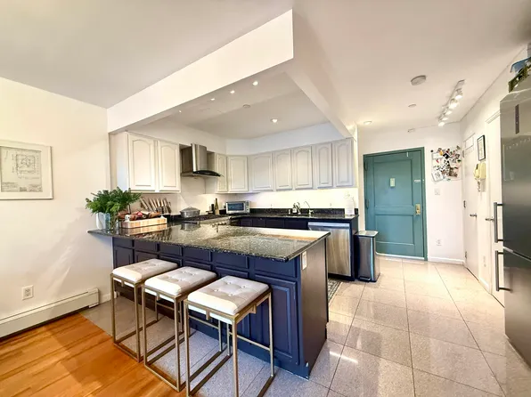 87 Elizabeth Street image 4 of 9