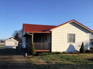 901 Cox Landing Rd, Lesage, WV 25537