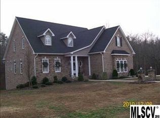 1158 Willow Creek Dr, Newton, NC 28658