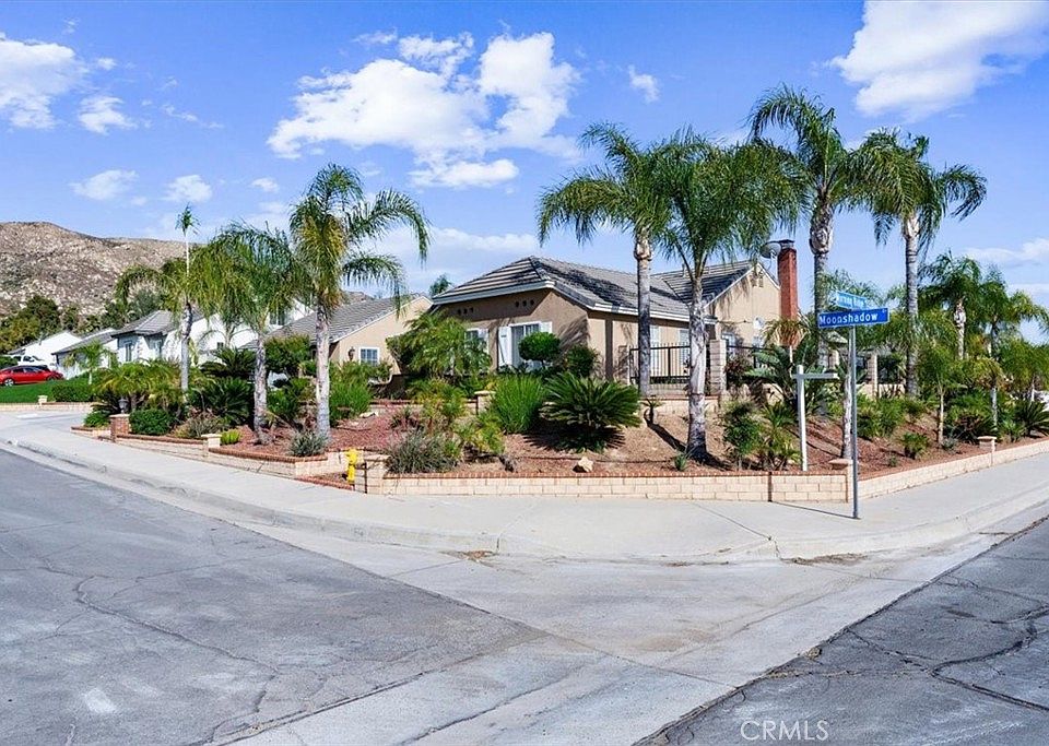 24681 Moonshadow Dr, Moreno Valley, CA 92557 Zillow