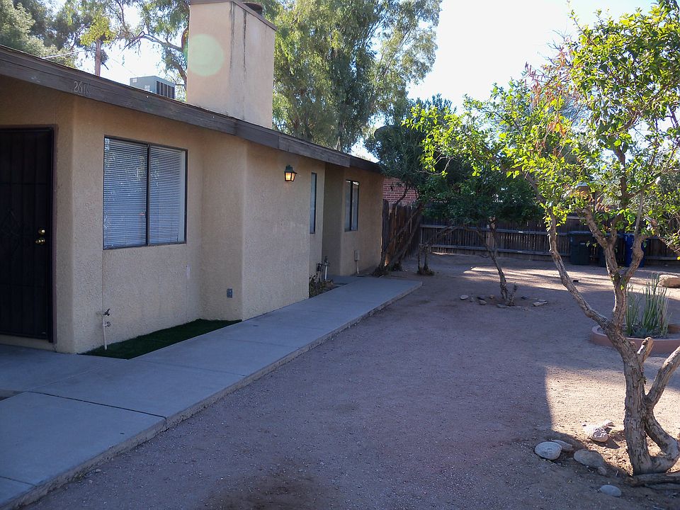 1st image of 2614 E Alturas St