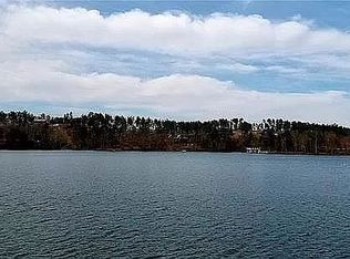 1088 Laguna Ct, Connelly Springs, NC 28612