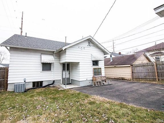 5th image of 1919 Fauver Ave