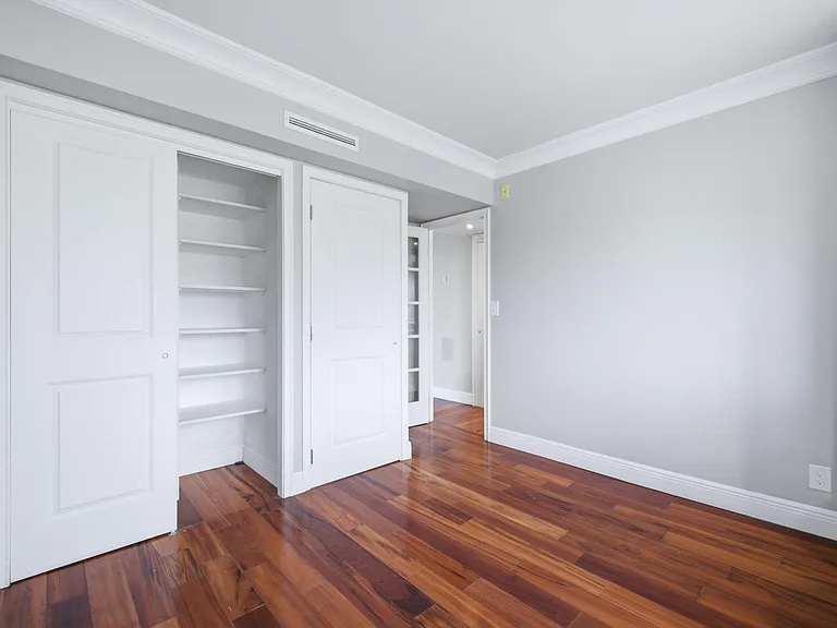 2901 S Palm Aire Dr — Photo 17