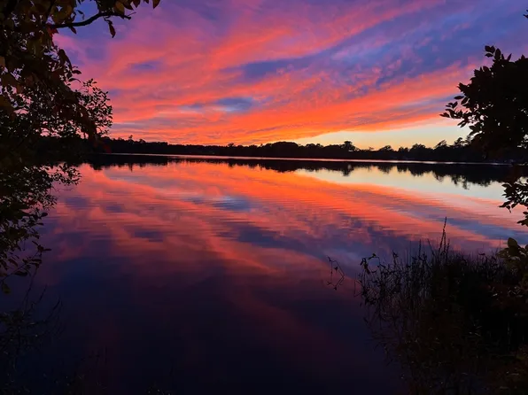 540 Twin Lakes Dr, Halifax, MA 02338