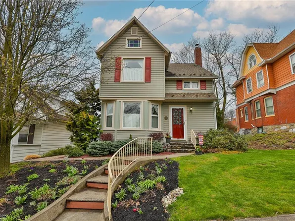 50 Washington St, Nazareth, PA 18064