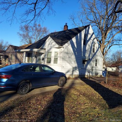 18682 Sumner St, Redford, MI 48240