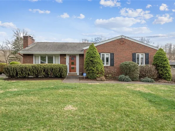 1252 Rostraver Rd, Belle Vernon, PA 15012