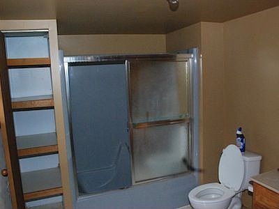 2nd image of 1631 28th St #B