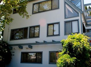 2166 Staunton Ct, Palo Alto, CA 94306