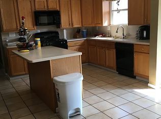 44 Main St, Edison, NJ 08837