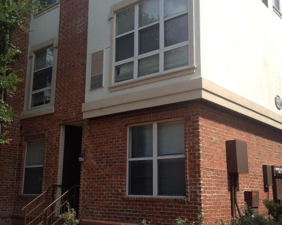 Corner Unit