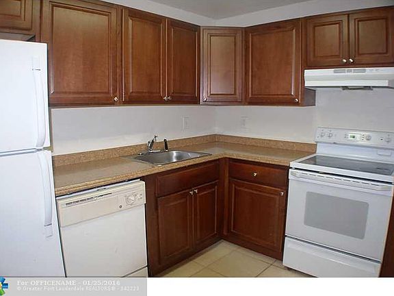 4th image of 7001 Environ Blvd APT 105
