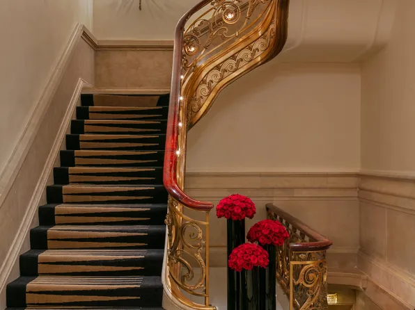 2 East 55th Street 1116 image 13 of 13
