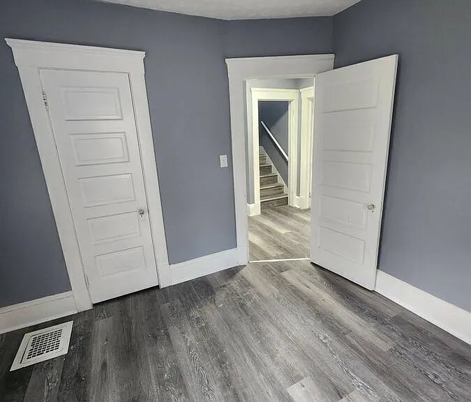 10615 Tacoma Ave — Photo 26