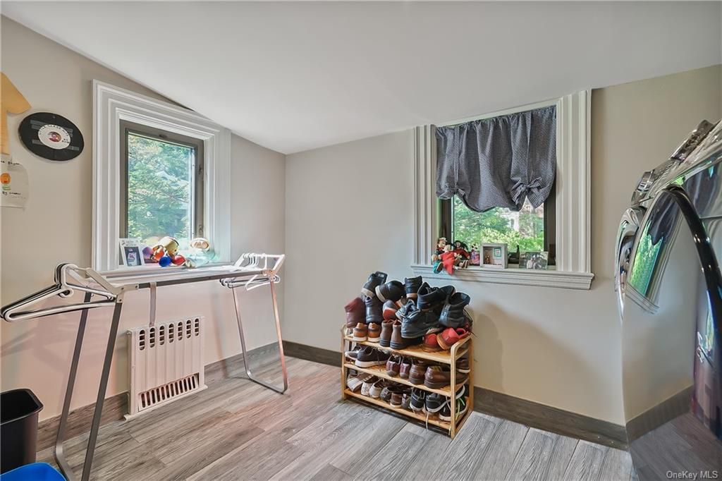 4 Bed 5 Bath Property, New York • 3,808 Sq Ft