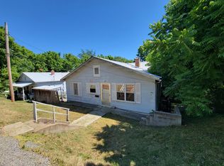 304 N 2nd St, Thayer, MO 65791