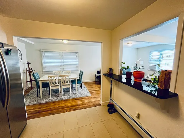 203 Zabriskie St #1 — Photo 9