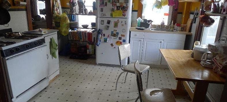 2nd image of 61 Tower St #61A