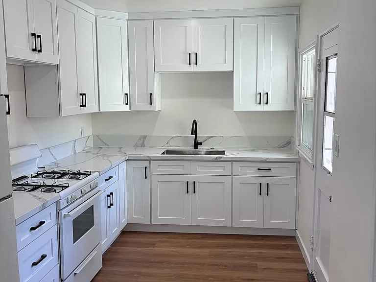 2013 S Shenandoah St #2 — Photo 1