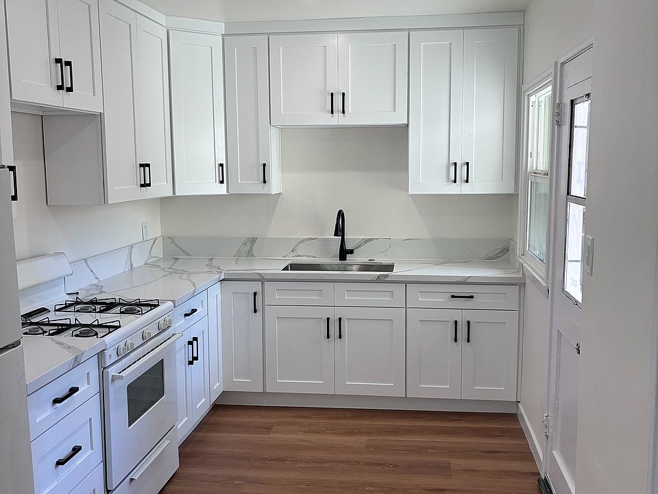 1st image of 2013 S Shenandoah St #2