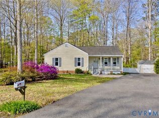 12407 Sandbag Cir, Midlothian, VA 23113