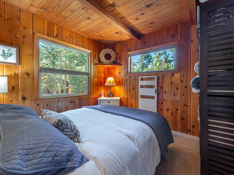 Bedroom 1 (lower level) with Queen Bed