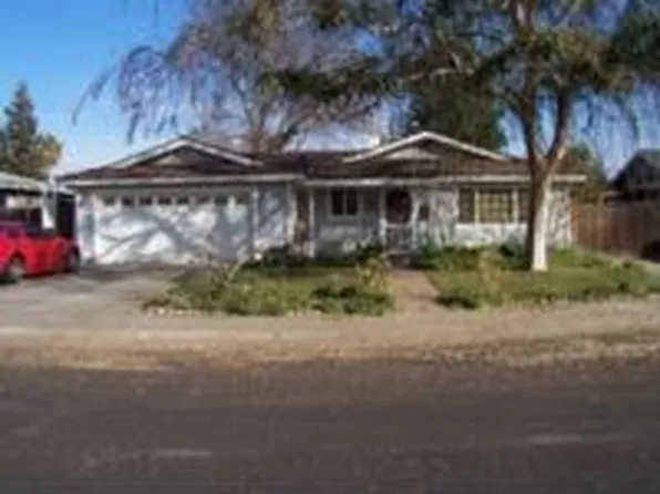 3024 N Verde Vista St, Visalia, CA 93291