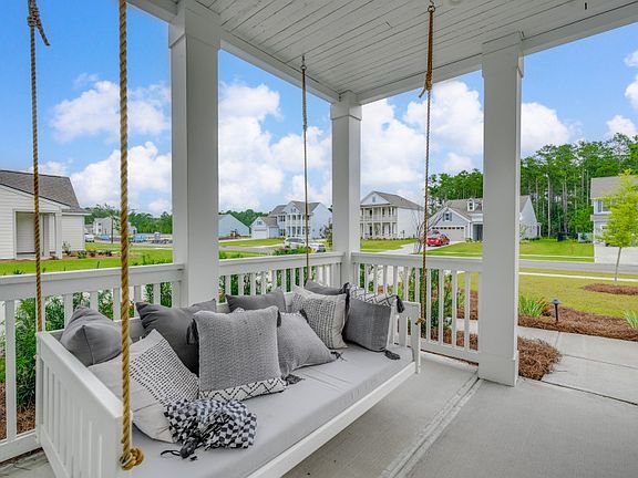 Spacious Front Porch