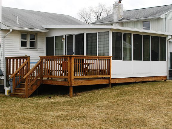 4 Seasons Patio Room