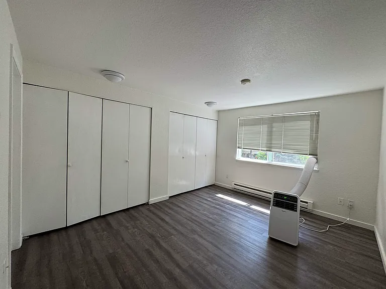9494 Redmond Woodinville Rd NE #B107 — Photo 2