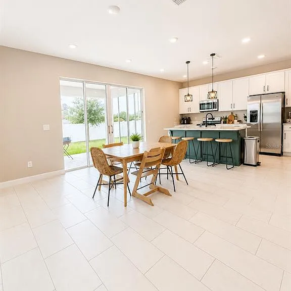 560 Summit River Dr — Photo 5
