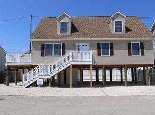 10 Holiday Rd, Ortley Beach, NJ 08751