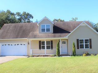 1869 Vivian Dr, Cookeville, TN 38501