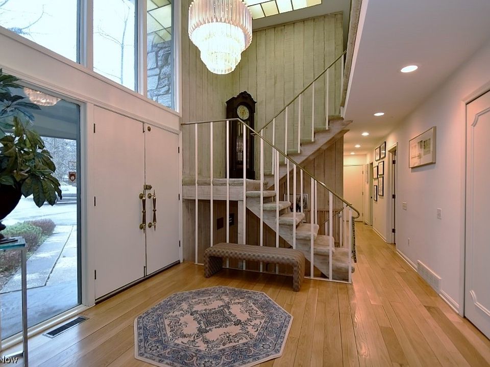 31251 Ainsworth Dr, Pepper Pike, OH 44124 Zillow