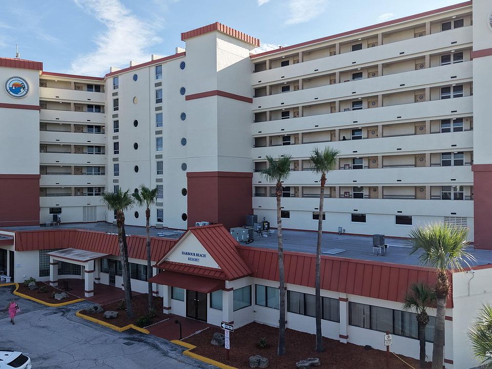1st image of 701 S Atlantic Ave #112