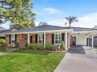 3913 Ferran Dr, Metairie, LA 70002