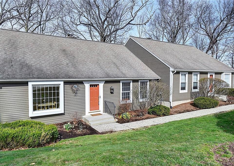 1st image of 39 S Mill Dr #39