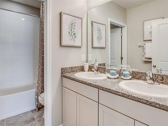 7th image of this home