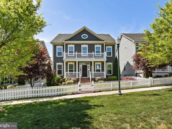 22632 Shining Harness St, Clarksburg, MD 20871