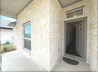 806 Pease River Way, Hutto, TX 78634