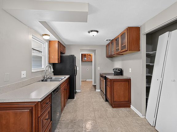 5th image of 5831 Varadero Dr