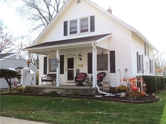 2nd image of 715 Johnston Dr