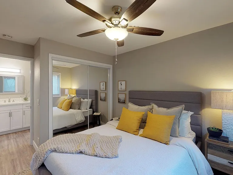 Mocha - 1 and 2 Bedroom Units in Escondido — Photo 8