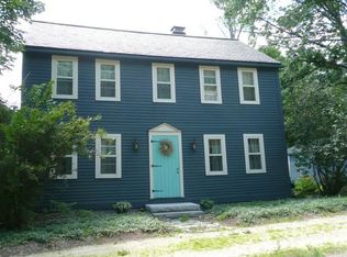 11 S Main St, Mont Vernon, NH 03057